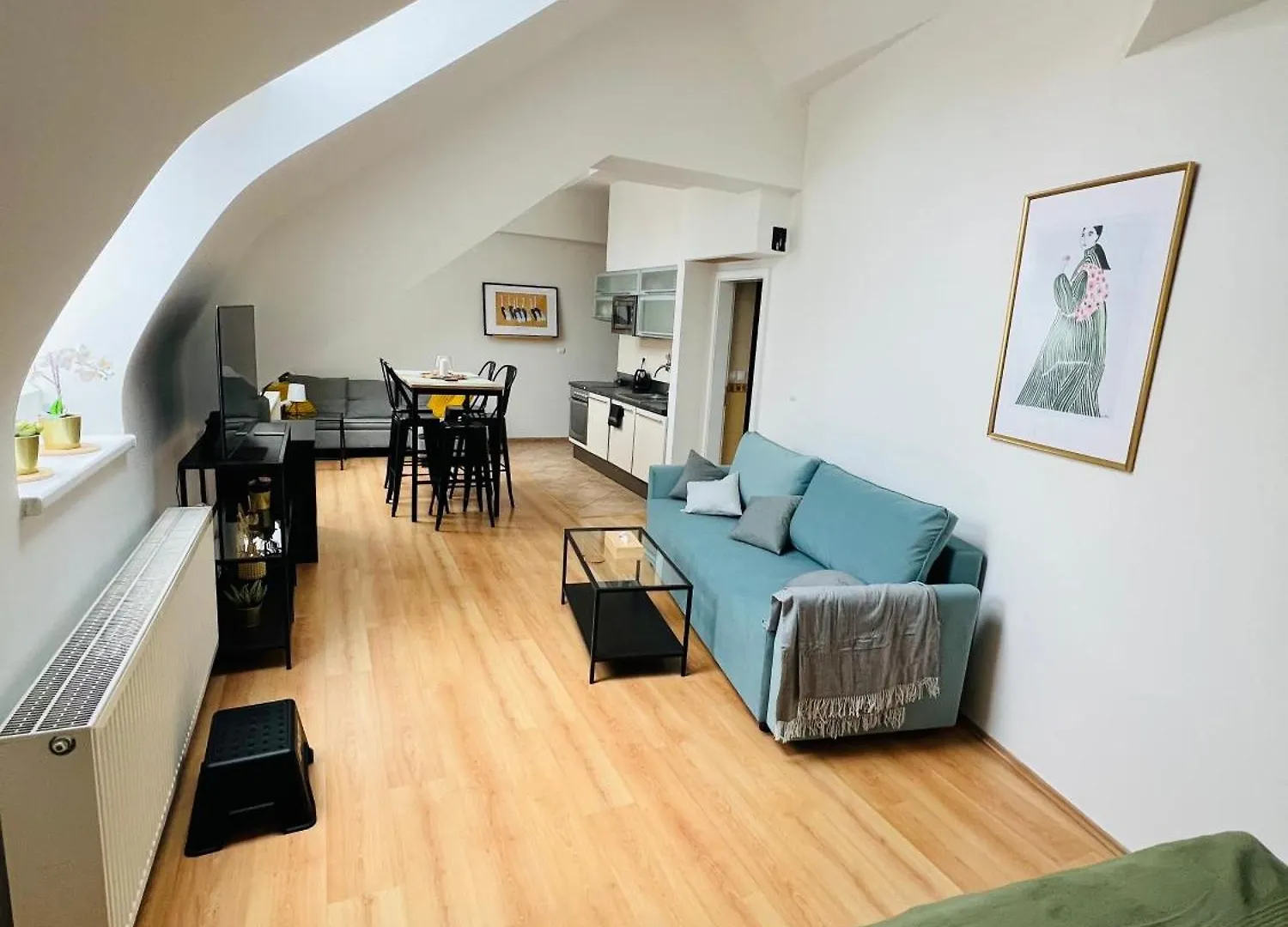 Central, Cozy & Stylish Apartment With Views Prague Czech Republic