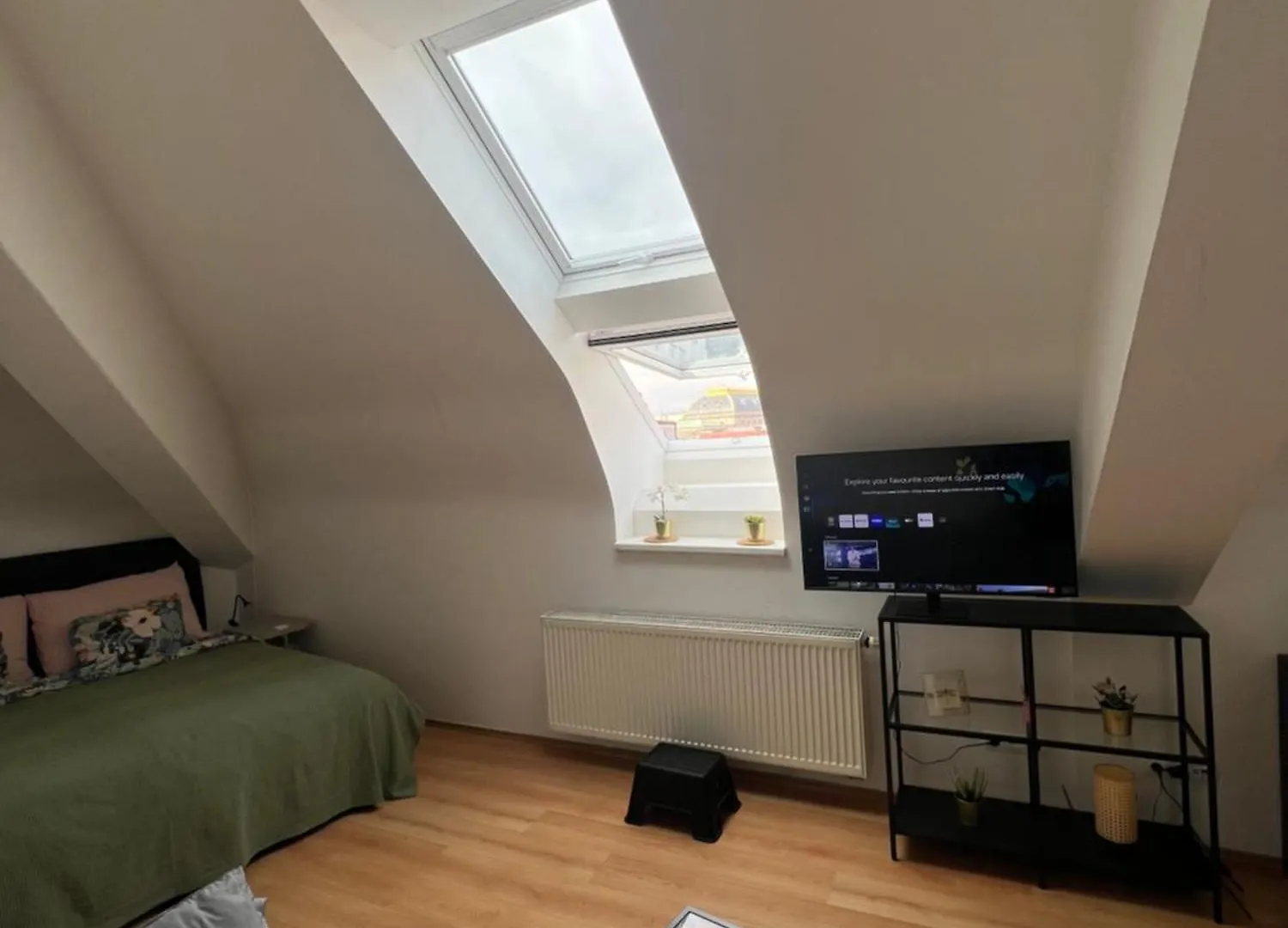 Central, Cozy & Stylish Apartment With Views Prague