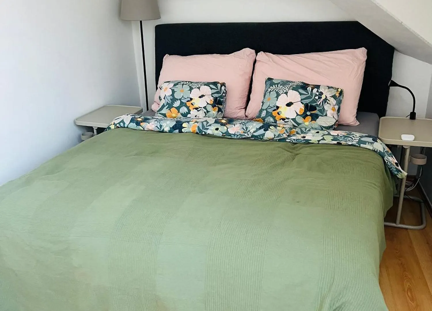 Central, Cozy & Stylish Apartment With Views Prague