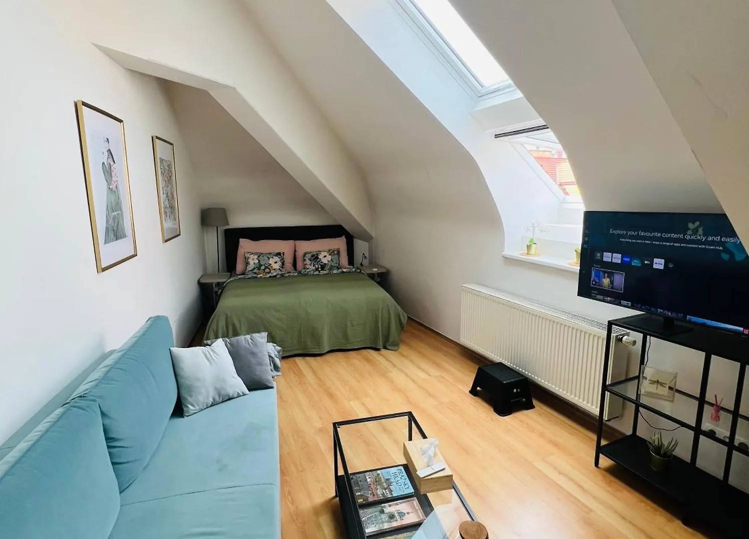 Central, Cozy & Stylish Apartment With Views Prague